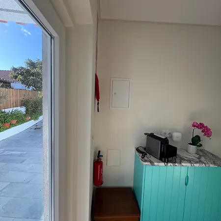 Casa Orquideas Meco Feriehus *